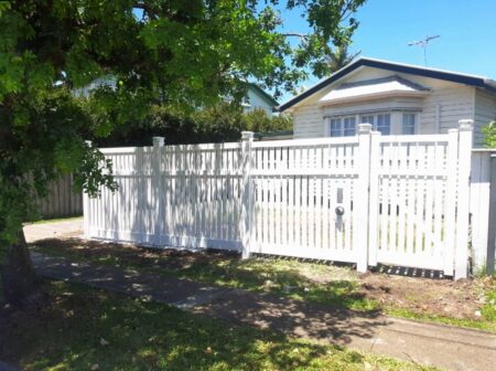 Caroline PVC fence gallery design with front gate and picket detail