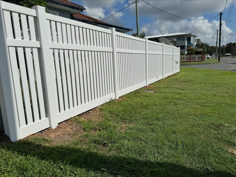 Caroline PVC fence gallery project with side access gate in Queensland